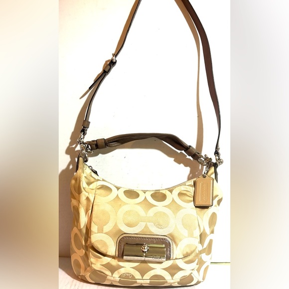 Coach vintage CC signature print canvas Tan crossbody Bag - Picture 8 of 8